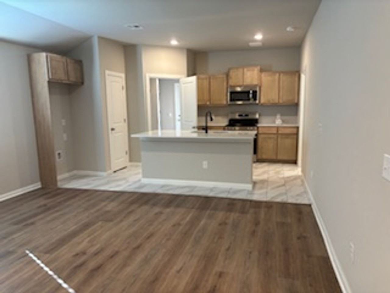 9033 Washita Creek Dr - Photo 3 of 13