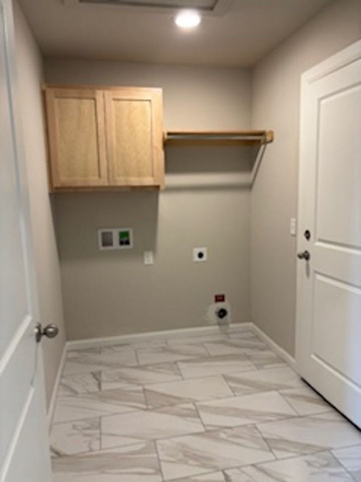 9109 Washita Creek Dr - Photo 3 of 13