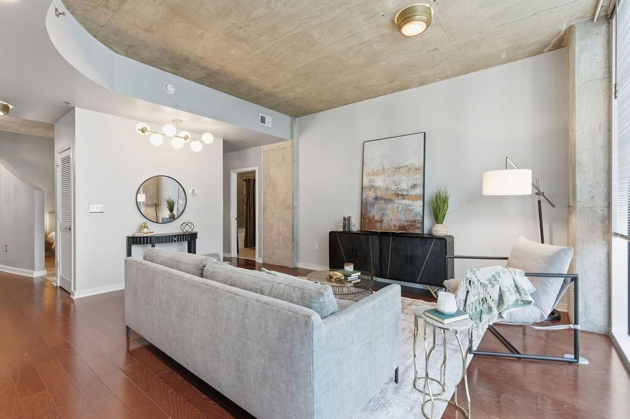 301 Demonbreun St - Photo 6 of 25