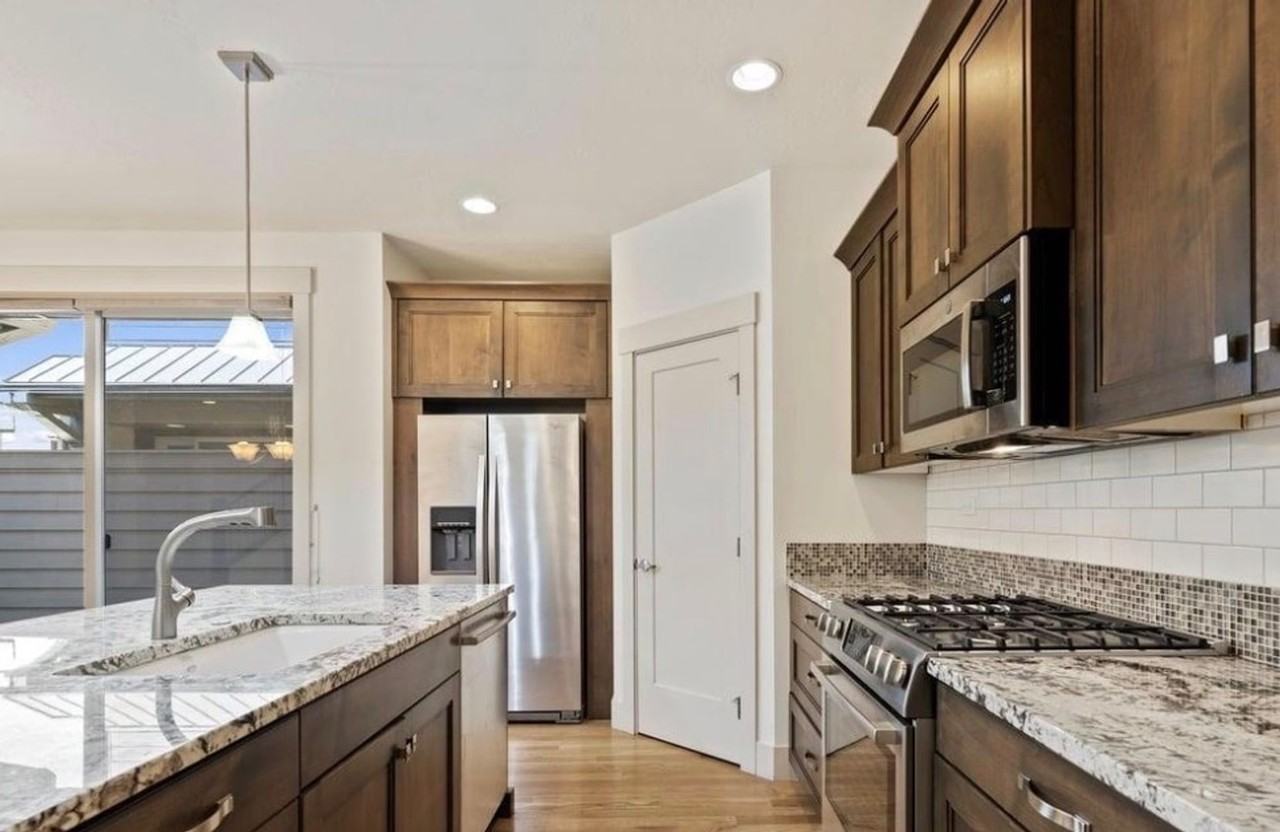 4948 E Woodcutter Dr - Photo 7 of 17