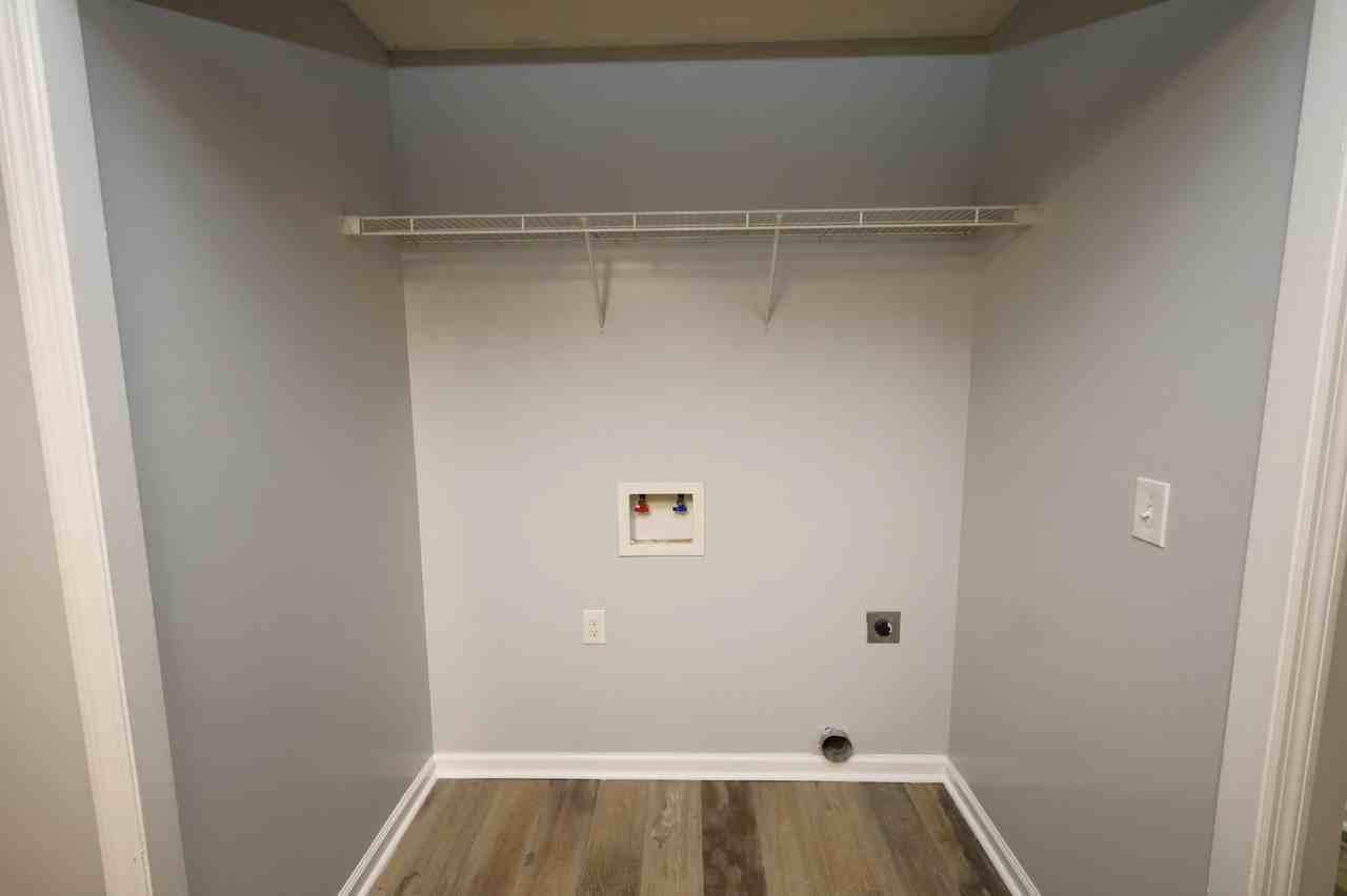 1732 Eli Pl #A - Photo 6 of 12