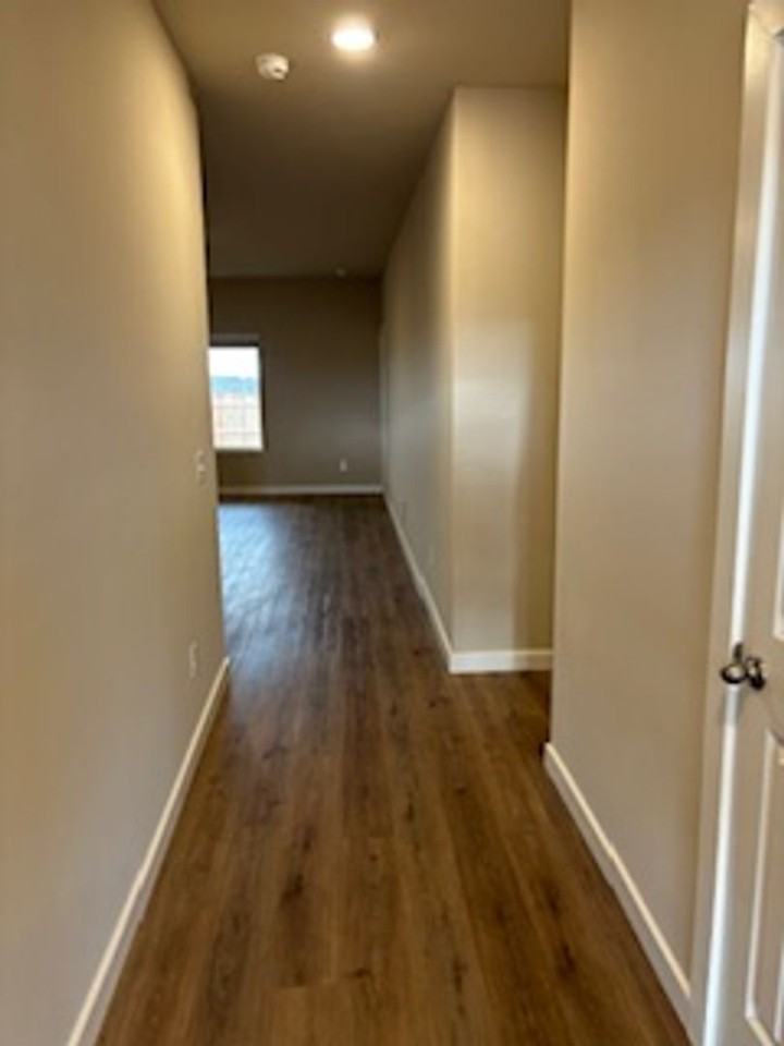 19532 Stadler Dr - Photo 2 of 16