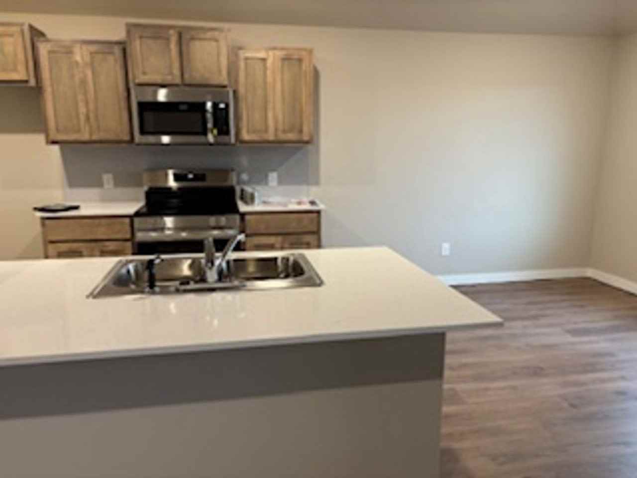 19532 Stadler Dr - Photo 5 of 16