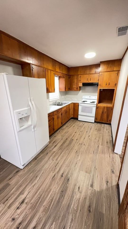 1622 Alta Vista Ave - Photo 3 of 8