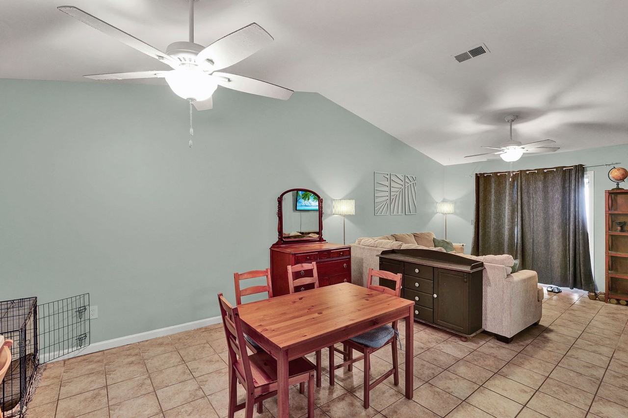 2521 White Horse Rd E - Photo 5 of 23