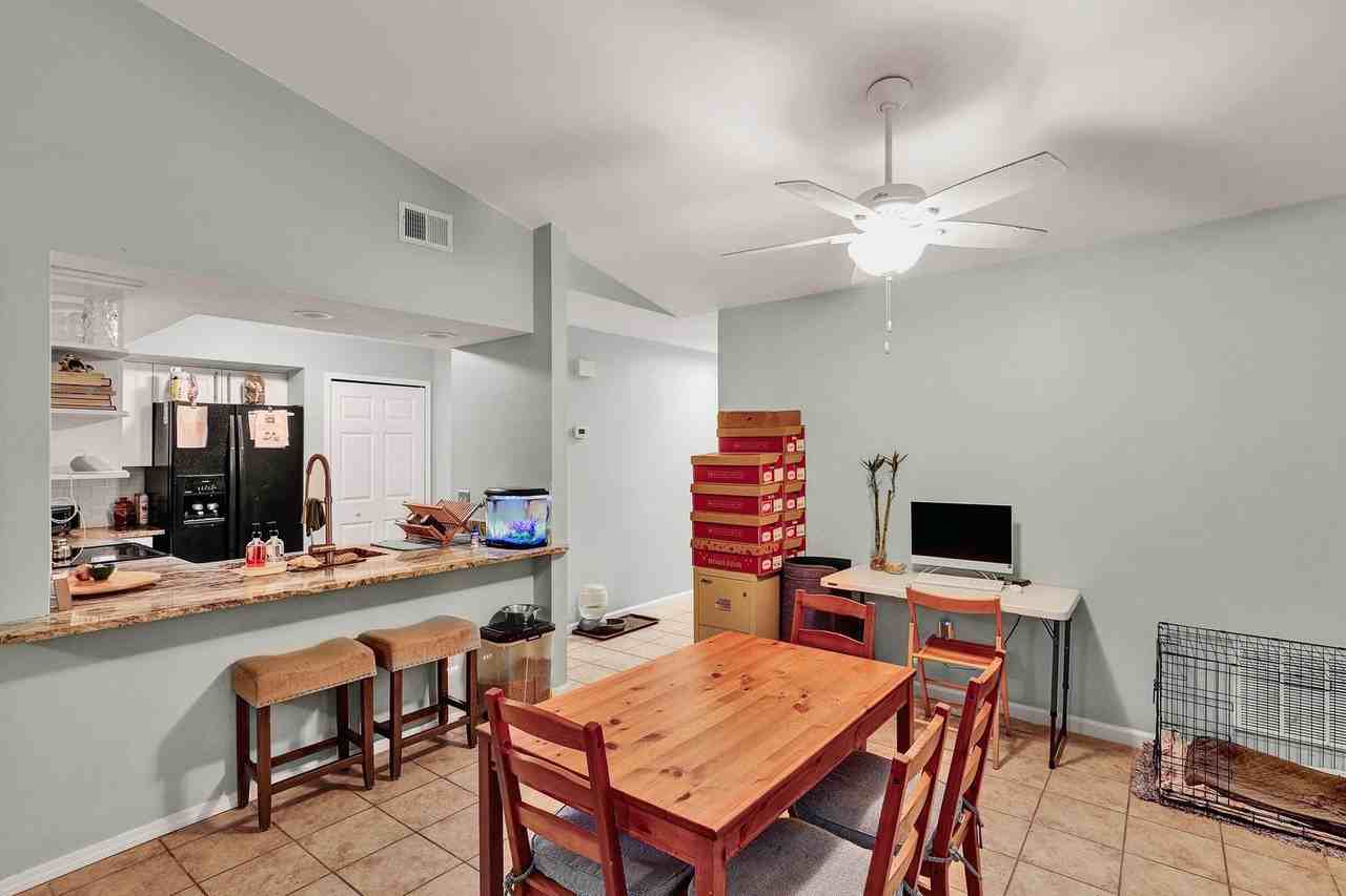 2521 White Horse Rd E - Photo 7 of 23