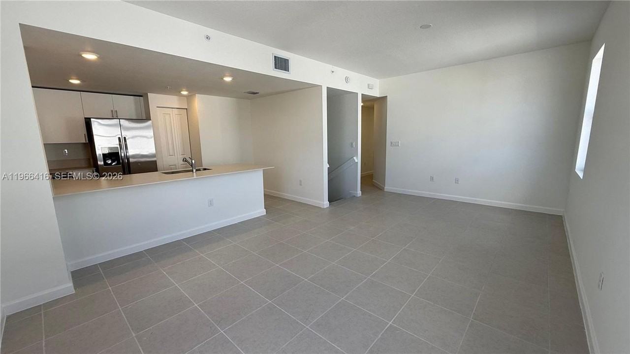 12420 Sw 248th St - Photo 3 of 16