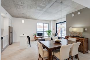 MYRIADE Condos for rent Quartier des spectacles - Photo 1 of 1