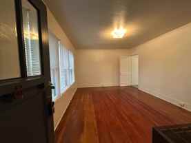 1923 De La Vina Street - Photo 1 of 1