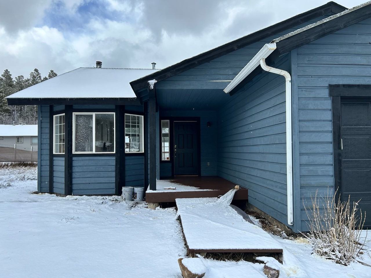 1080 Alpine Forest Dr - Photo 3 of 24