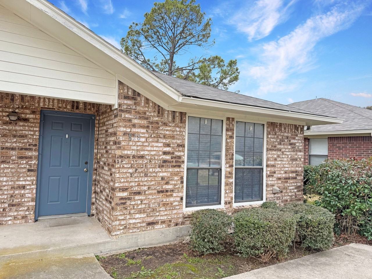 818 Mirabell Ct - Photo 4 of 11