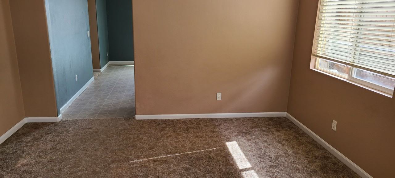 6382 Everest Dr - Photo 3 of 15