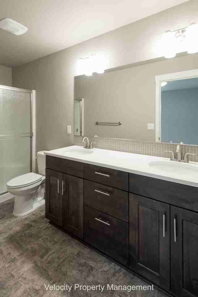 20860 Se Sotra Loop - Photo 7 of 11