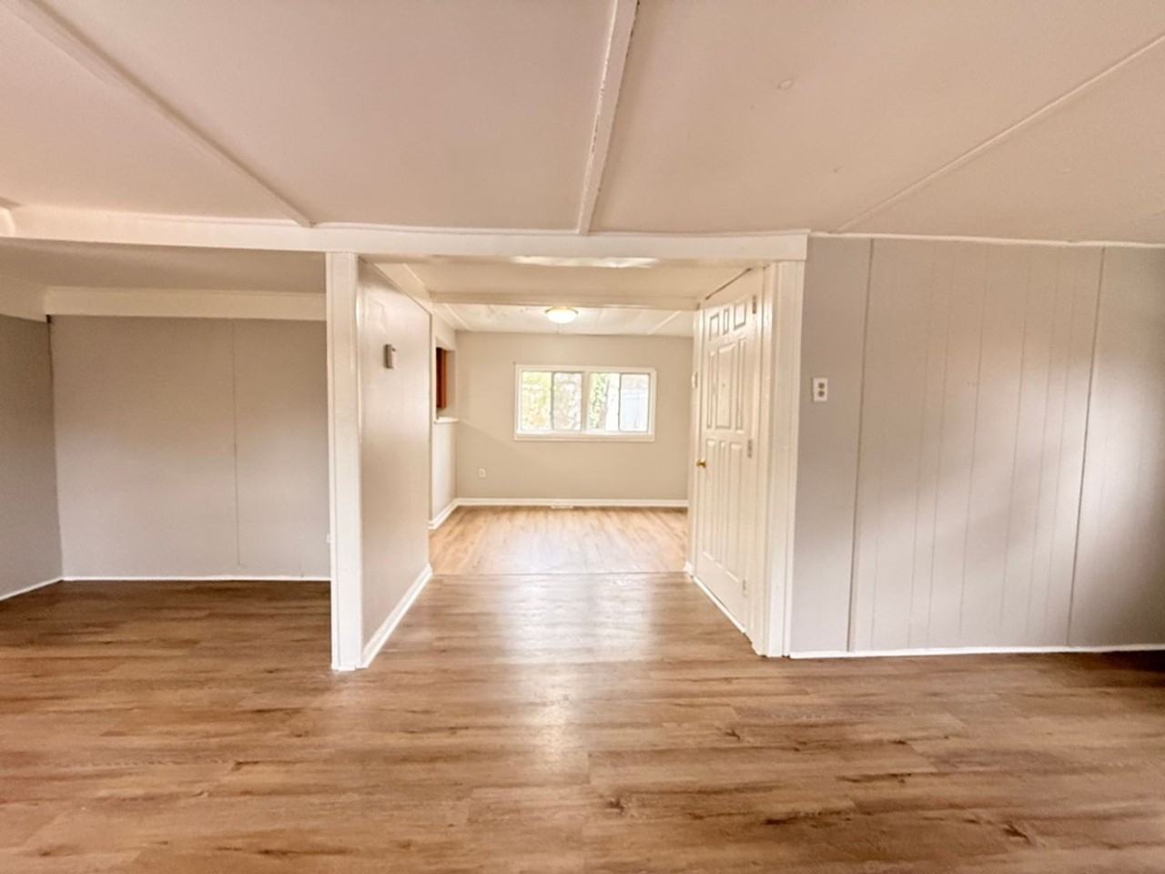 1761 Spring Garden Rd - Photo 7 of 26