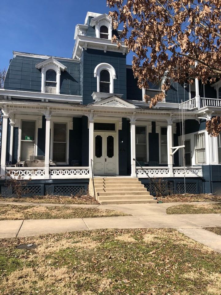 210 Perrin Ave #4 - Photo 2 of 9