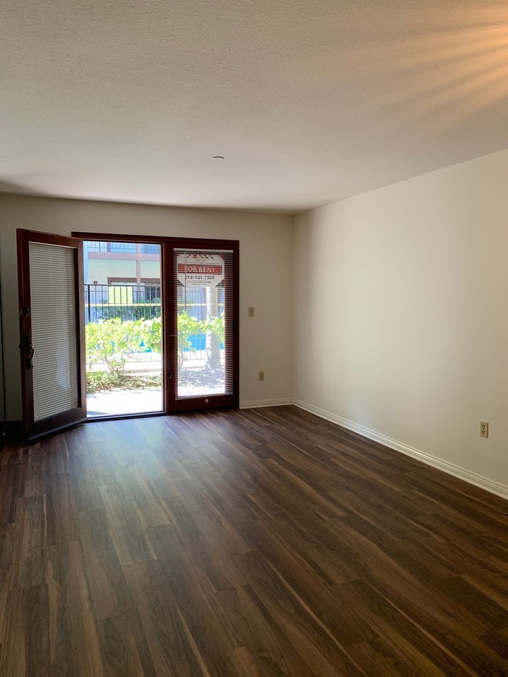 17200 Newhope St #119 - Photo 6 of 14