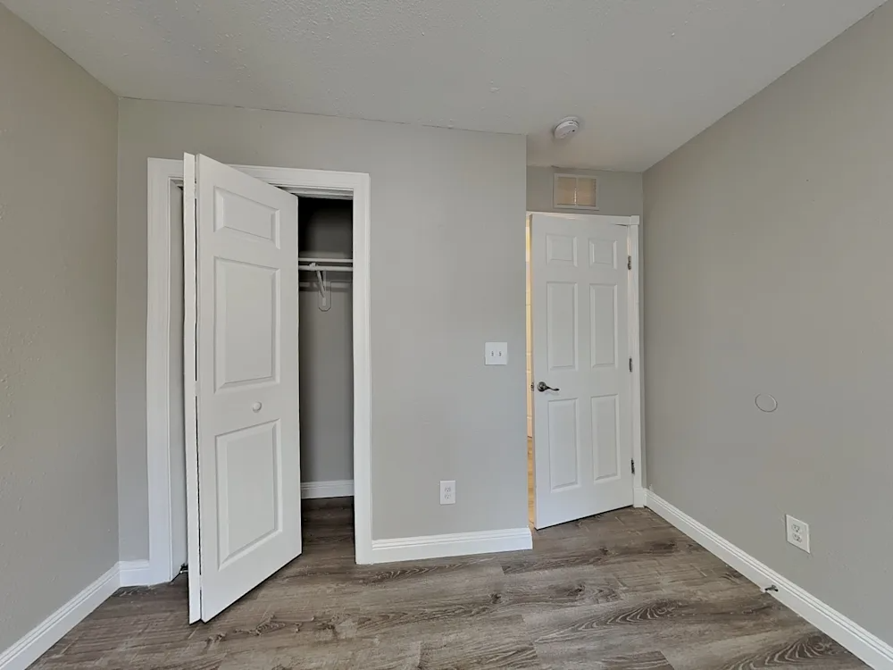 522 Parnell Dr #NA - Photo 3 of 9