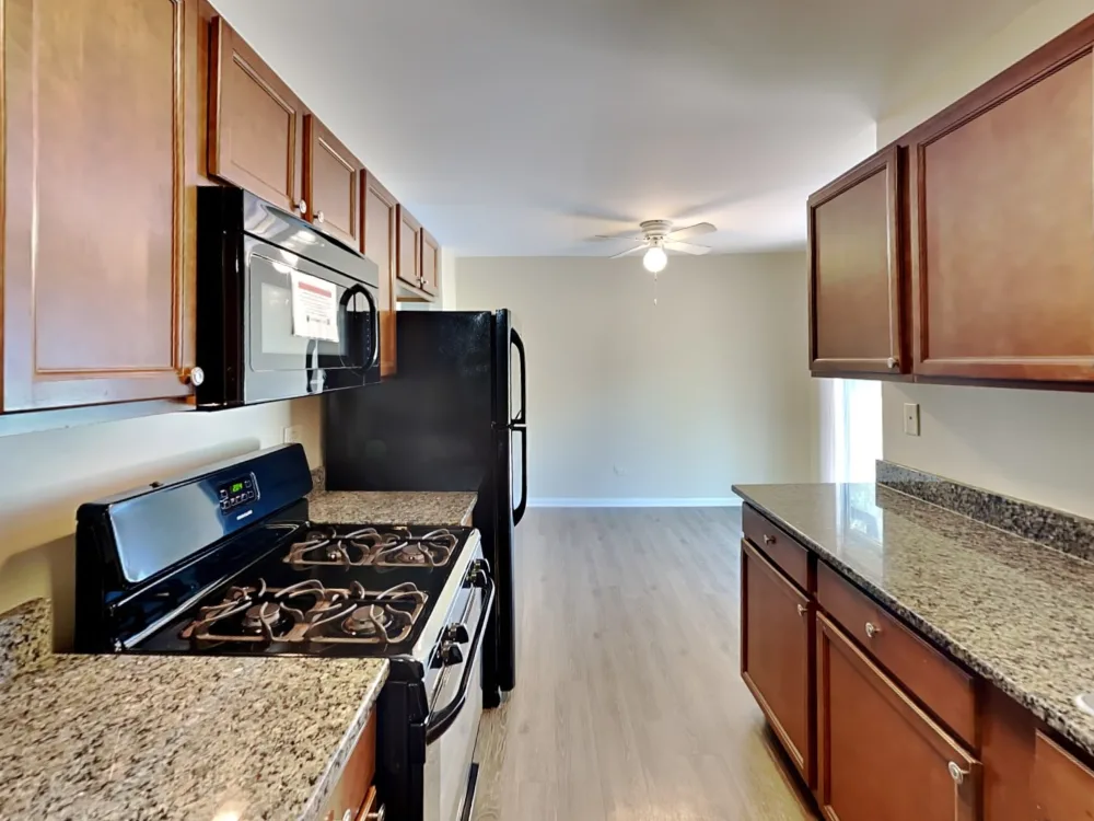 672 Krenz Ave #NA - Photo 2 of 12