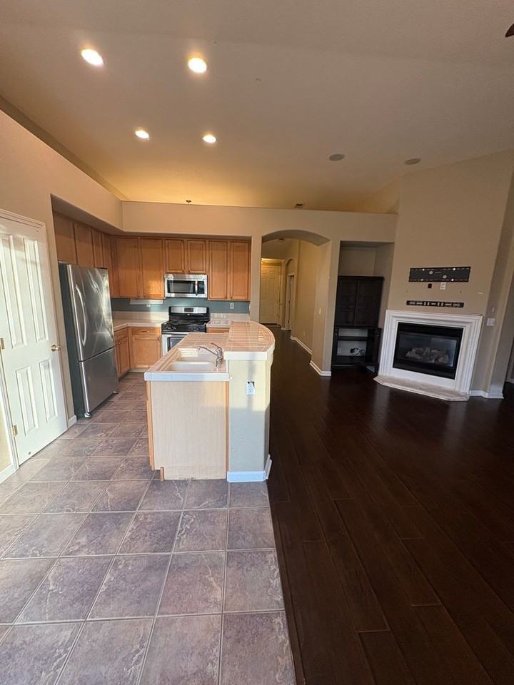 3320 Aruba St - Photo 7 of 23