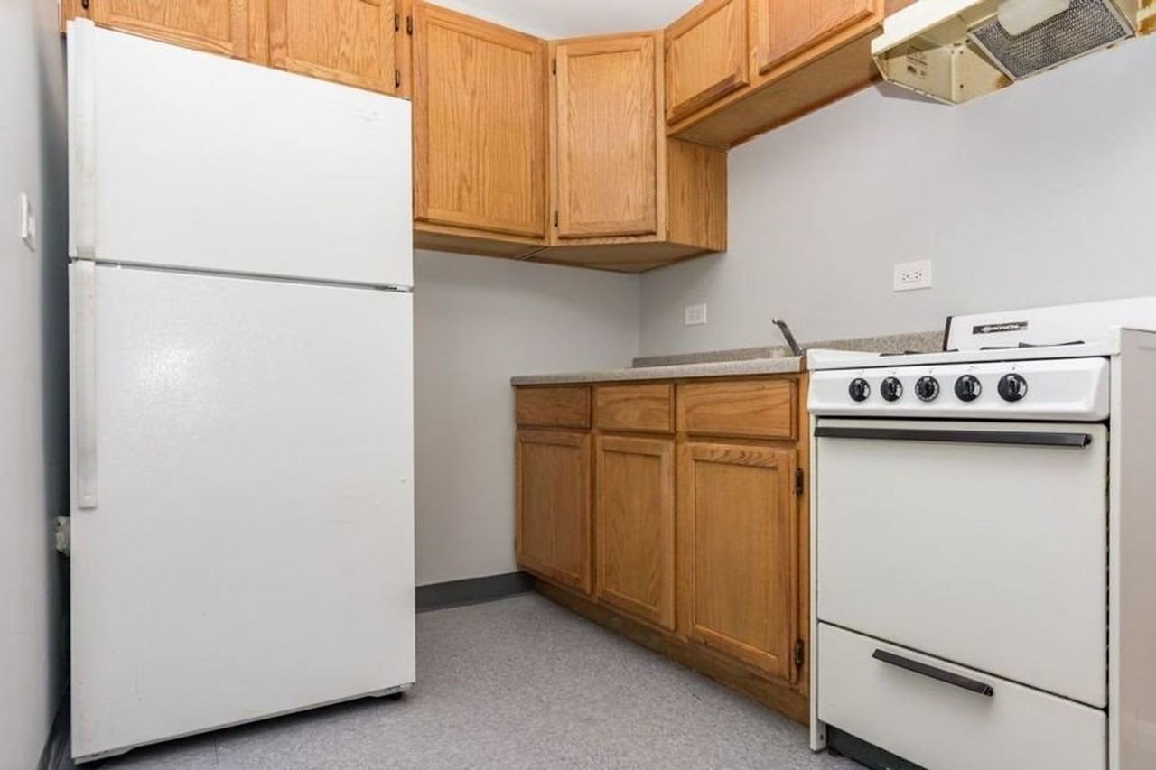 6938 S Cregier Ave. - Photo 2 of 9