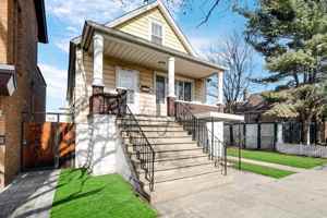 featured image of 1211 Euclid Ave