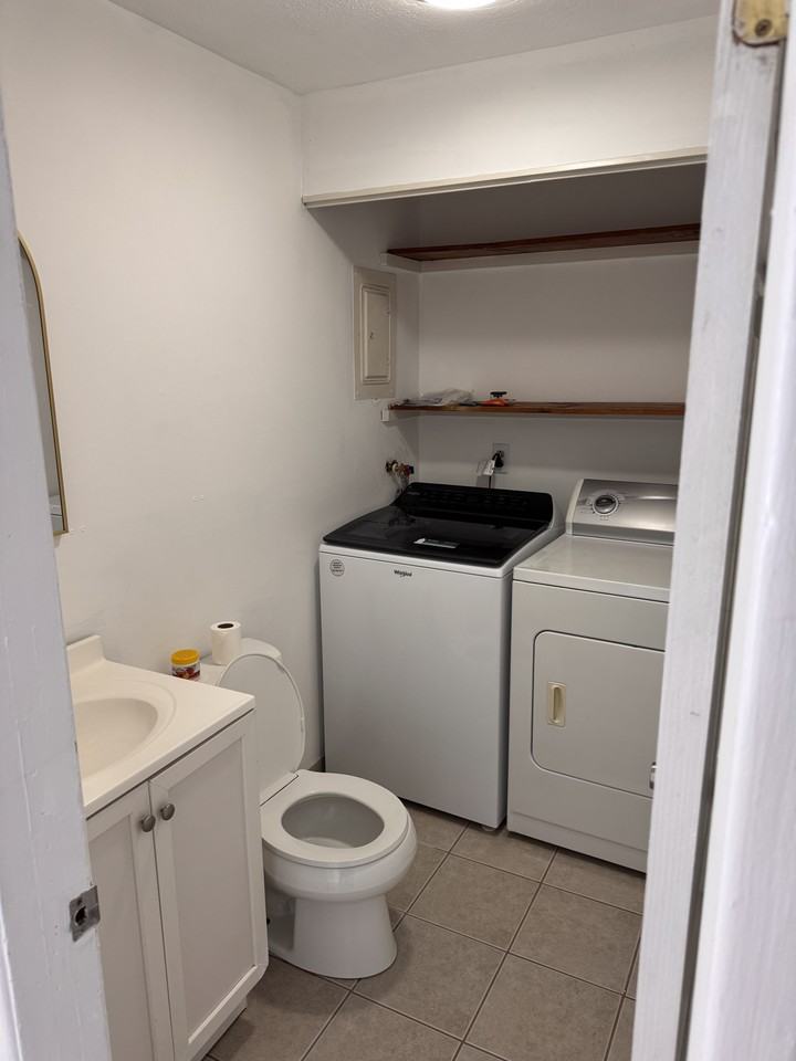 148 Westbury Park Rd #A - Photo 5 of 13