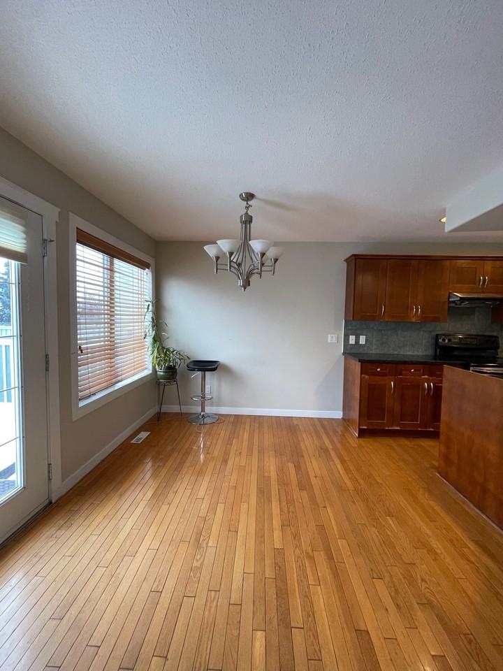 219 MACEWAN RD - Photo 7 of 30