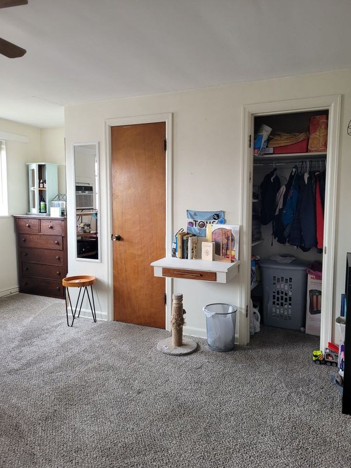 343 1/2 S Main St - Photo 4 of 5