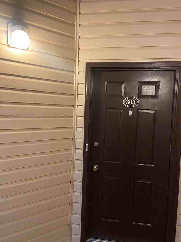 151 Wexford Dr #204 - Photo 4 of 6