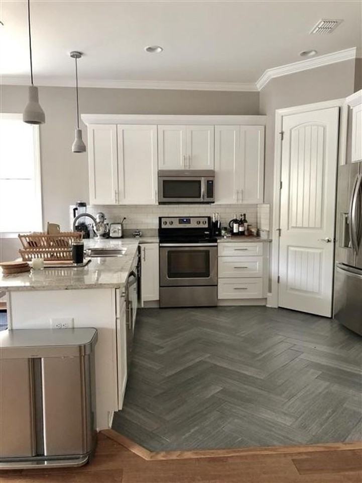 5948 Woodlands Ave - Photo 7 of 23