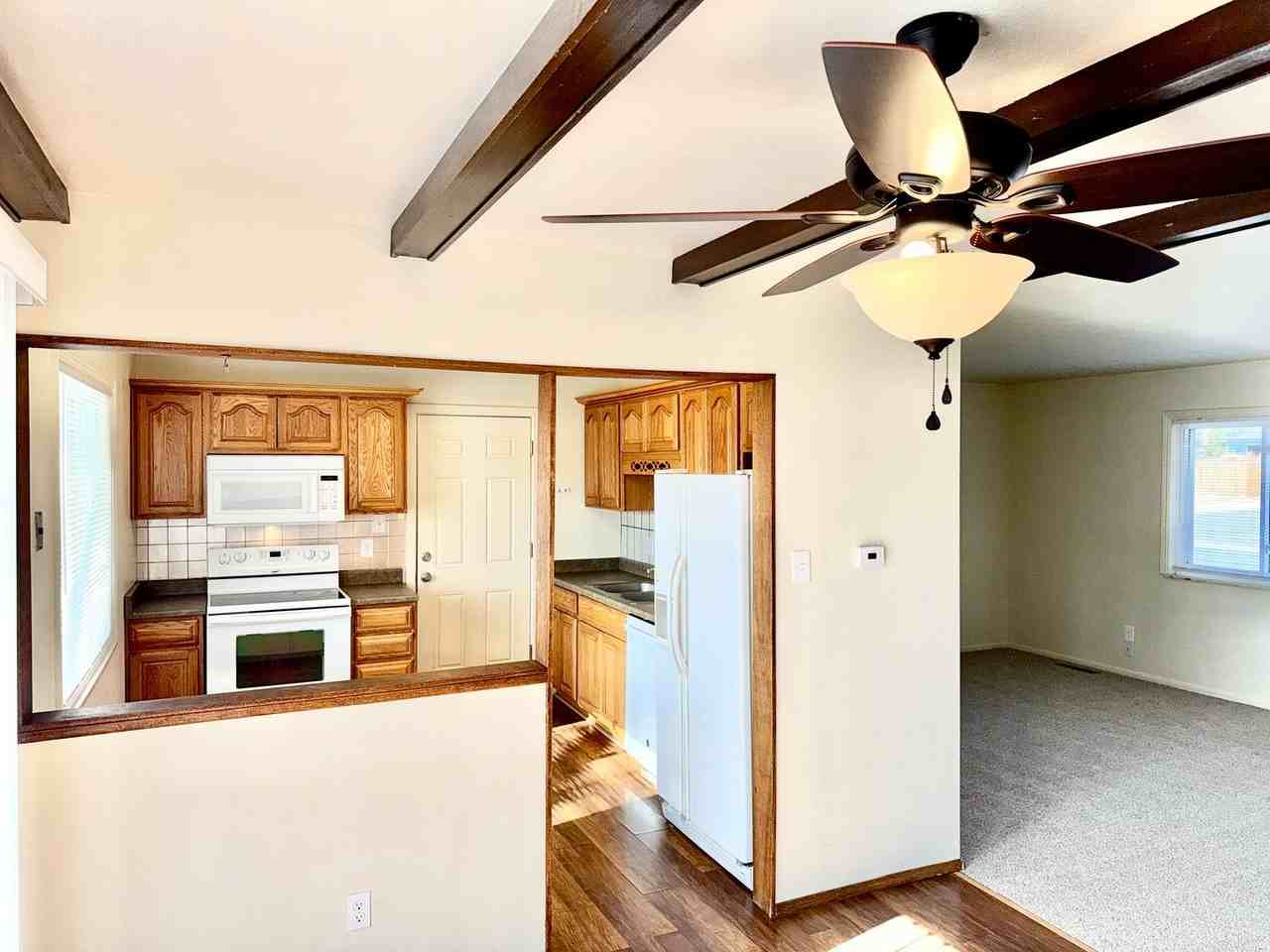 4623 Misty Dr - Photo 6 of 21