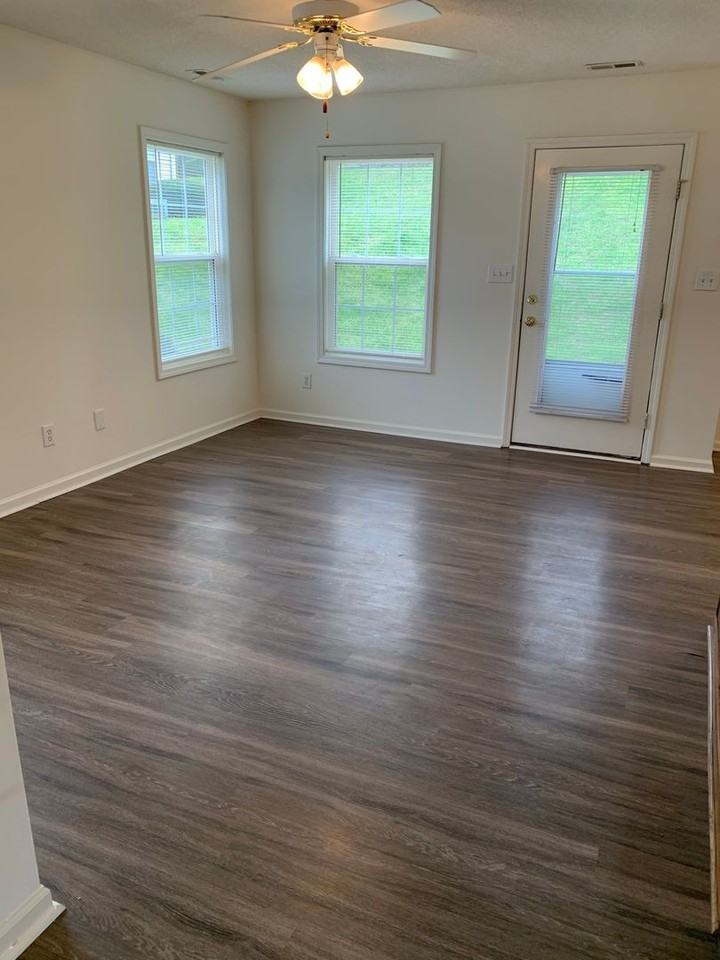 113 Springwood Ln - Photo 4 of 20