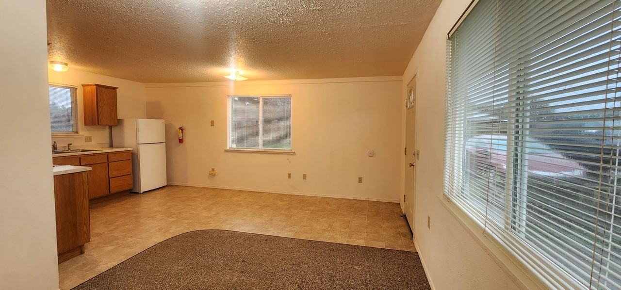 882 Murray Rd - Photo 7 of 19