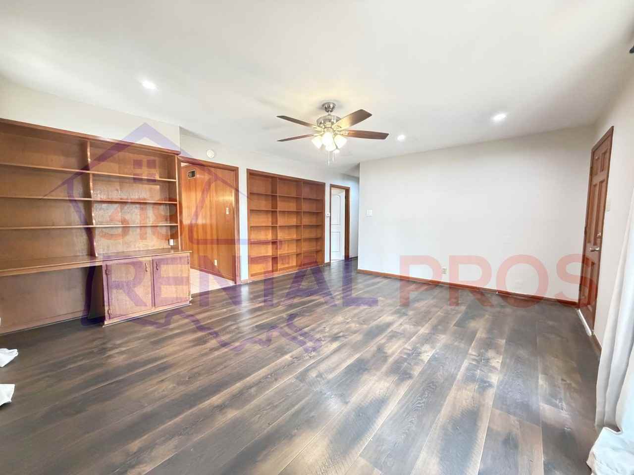 904 Dogwood St - Photo 3 of 29