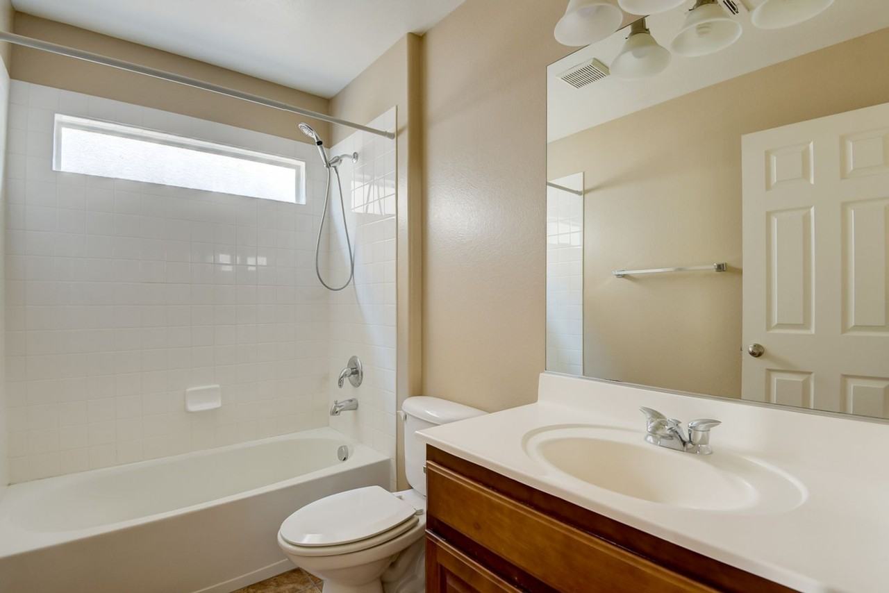 1713 Bamboo Rain Ave - Photo 7 of 15