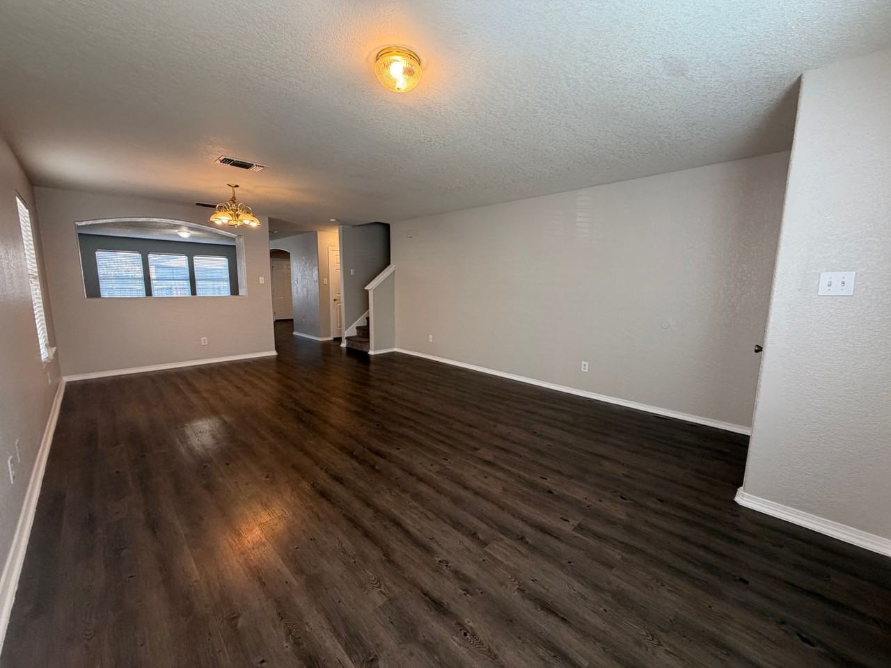 8819 Canvas Back - Photo 4 of 34