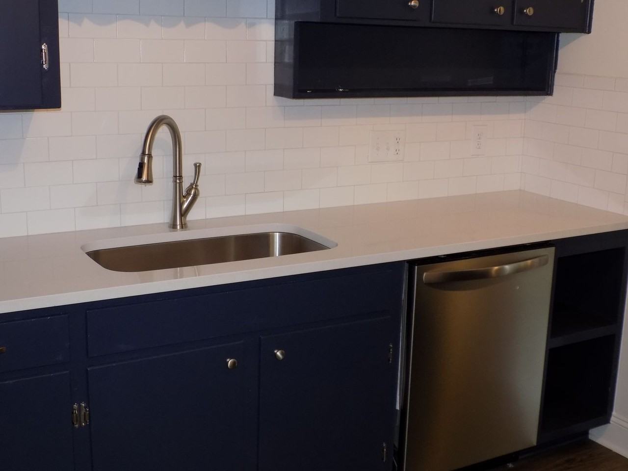 3441 Commonwealth Ave - Photo 6 of 11