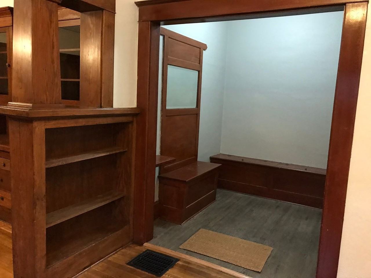 3621 Se 63rd Ave - Photo 2 of 26