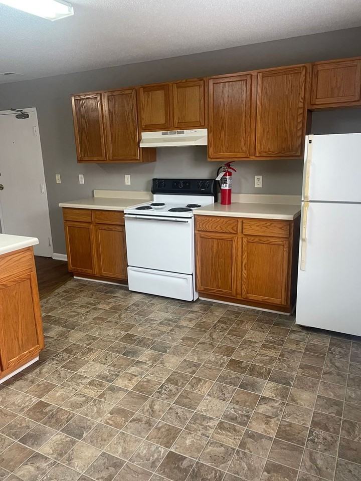 River Tanmer Apartments - Photo 7 of 22