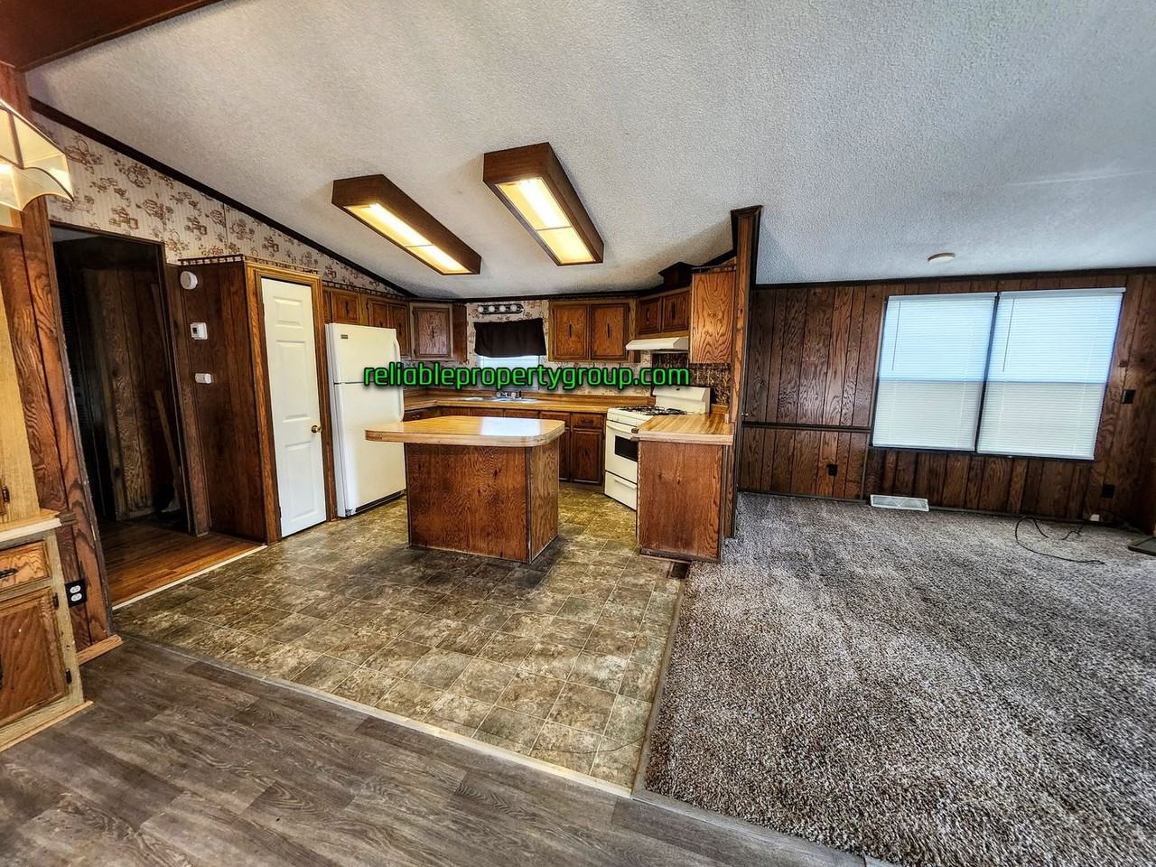 23 Holiday Park - Photo 3 of 12