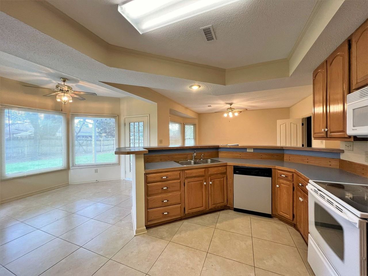 119 Federal Blvd - Photo 7 of 36