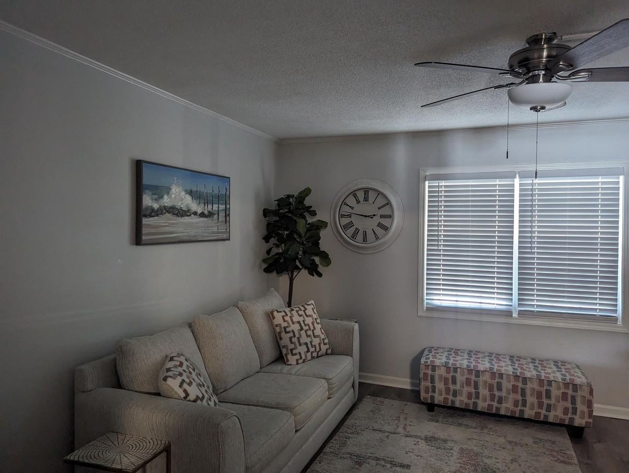 210 28th Ave S - Photo 7 of 17