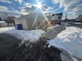 featured image of 1404 E Maple St #C