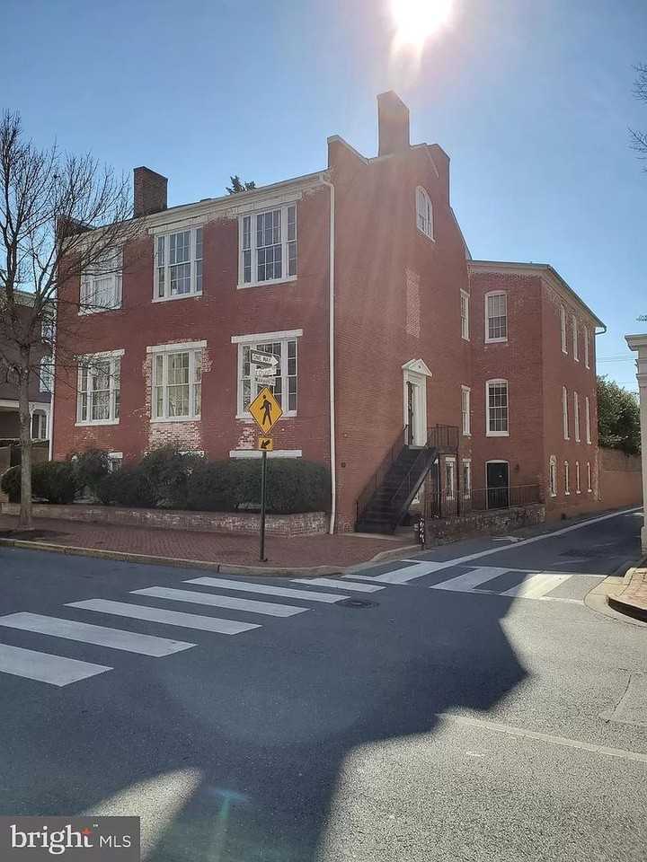 100 E Church St #9 - Photo 2 of 12