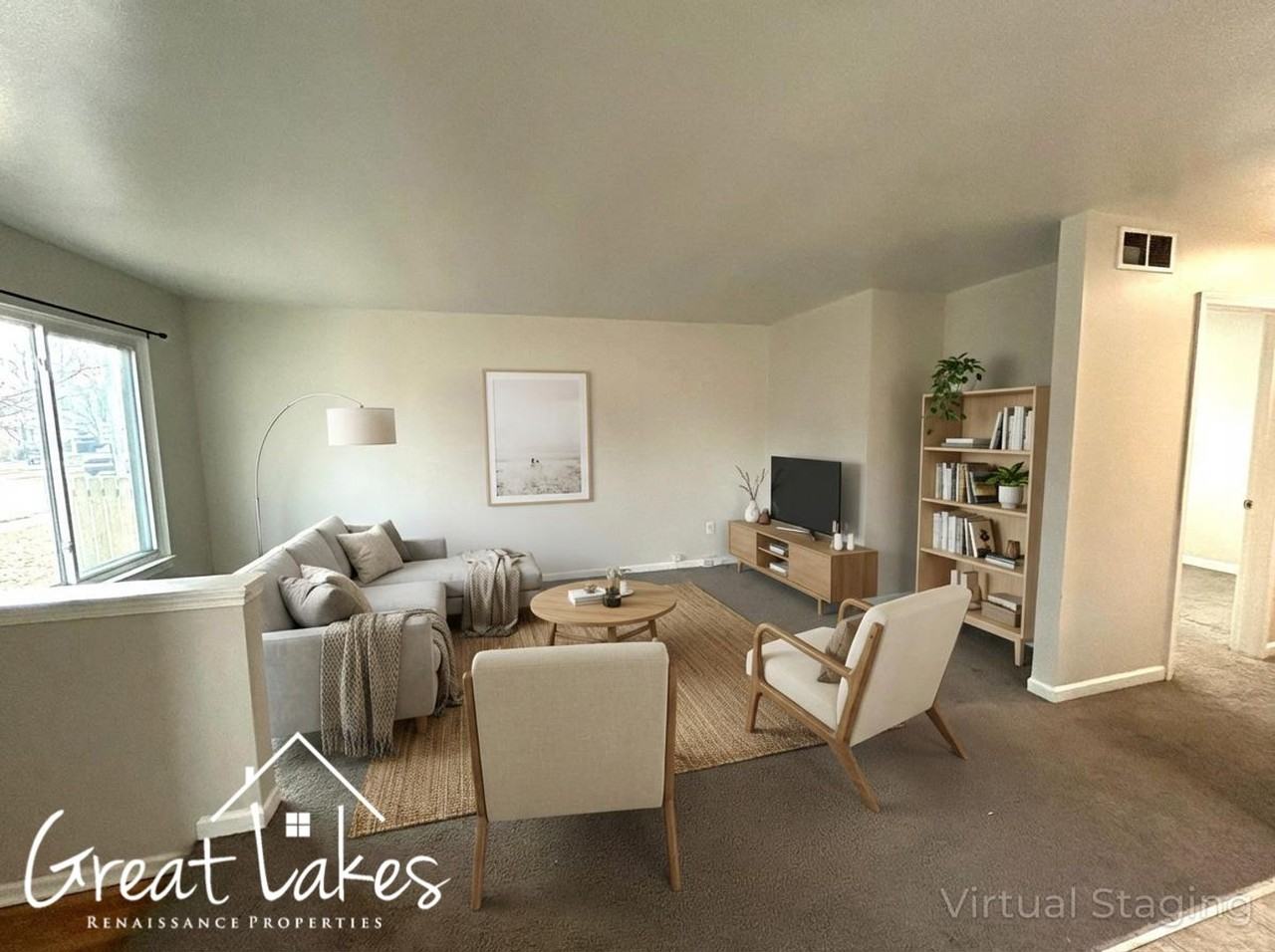 27361 Ridgewood St - Photo 2 of 12