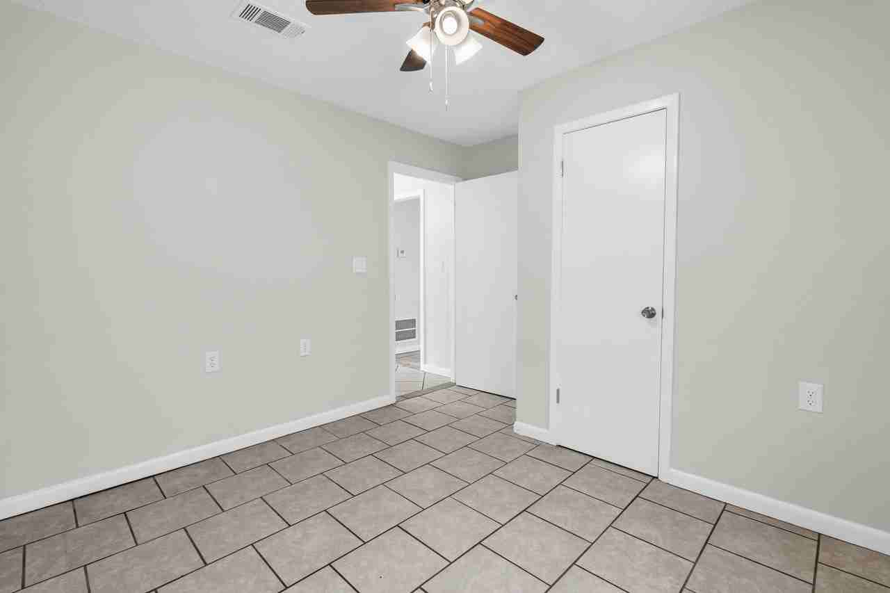 1010 N Montgomery St Apt 2b #2B - Photo 6 of 22