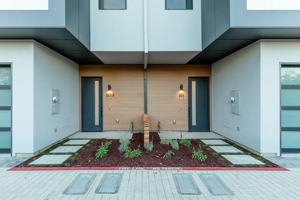 featured image of 103 Darlington Ln