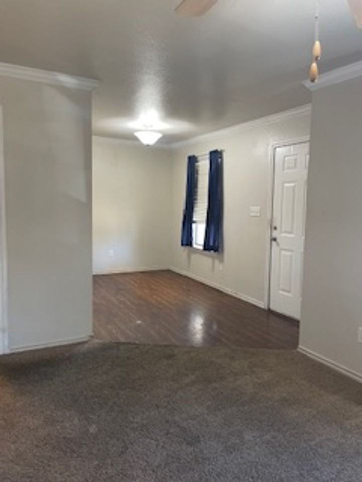 1391 N Race St - Photo 3 of 8