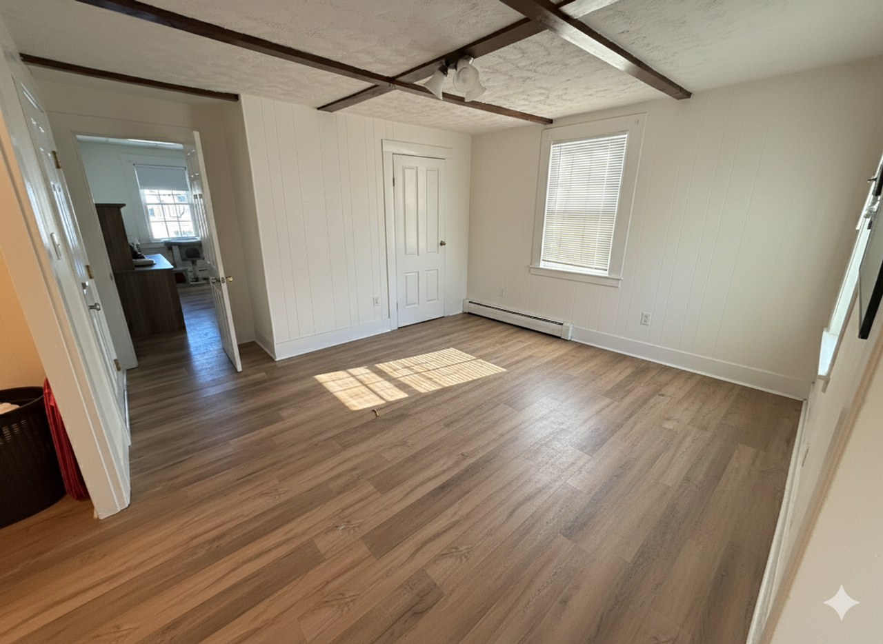 22 Green St - Photo 7 of 11