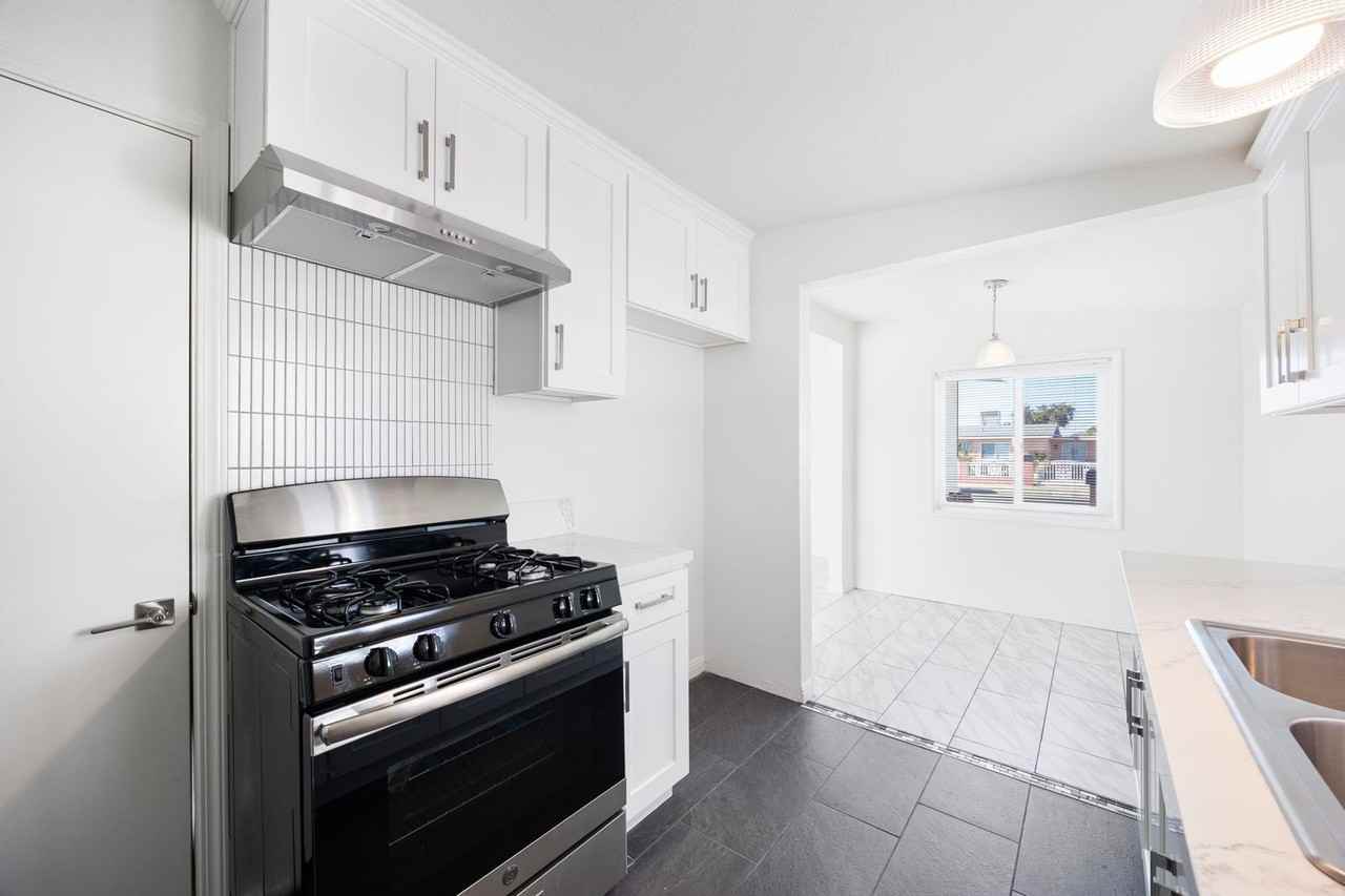 15526 Cameo Ave - Photo 2 of 26